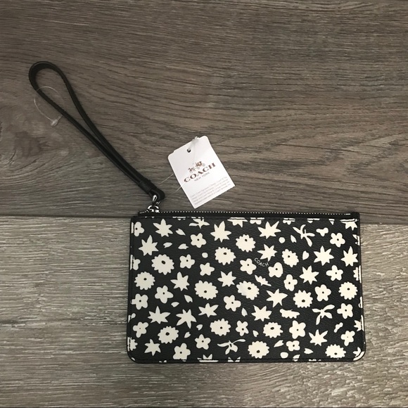 Coach Handbags - COACH WALLET/ Wristlet